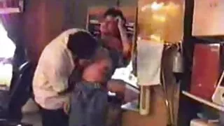 Hoochie exotique au petit corps bien vidéo de vieille cochonne cloué en position de levrette