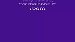 Jessa Rhodes garde un dessert pour sa douce vieille cochonne sexy chatte chauve