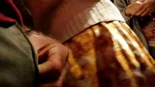 Ce mec est heureux vieille cochonne xxx d'être un esclave sexuel pour une milf dominante