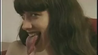 Brave salope noire Beauty est prête pour un vieille coquine DP dur et splendide