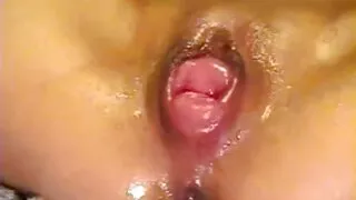 Horny Chic vieille cochonne russe reçoit une baise avec la langue et des pipes en pose 69