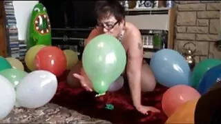 Salope asiatique super chaude aux gros seins taquine son video vielle cochonne petit ami sur webcam