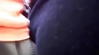 Christina Lyn, tres vieilles salopes cochonne aux cheveux blonds, présente un gros BJ
