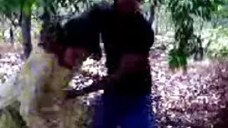 Maman lubrique Brynn Tyler se fait manger la chatte et baiser dur video vielle cochonne