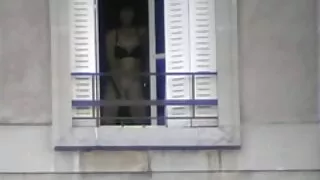 Un mec pervers a détruit le minou vieilles cochonnes francaises chaud d'une danseuse factice blonde